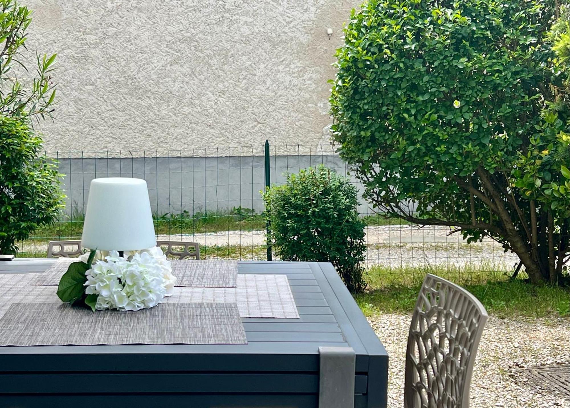 Chambre Au Calme L Jardin I Tram L Grenoble Nord St Egreve Saint-Egreve Εξωτερικό φωτογραφία